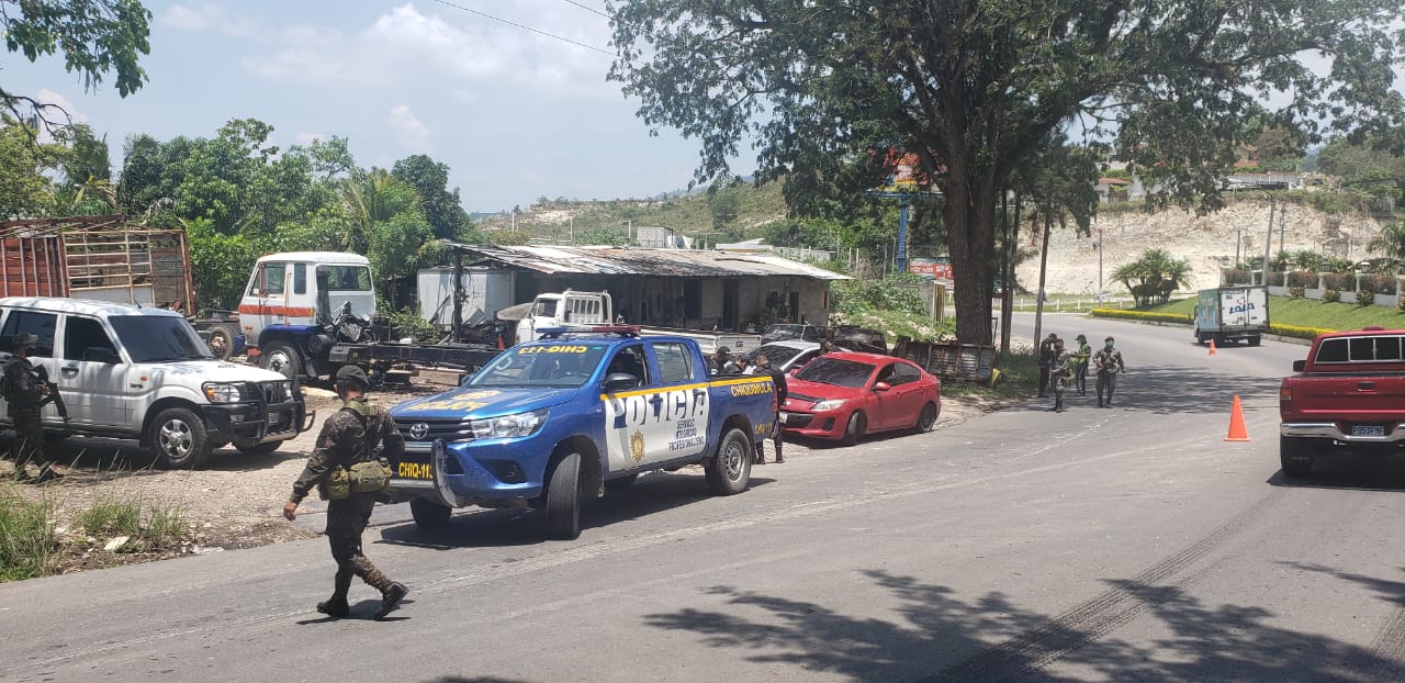 Tráfico de personas: Fiscal del MP es detenida con nueve cubanos indocumentados