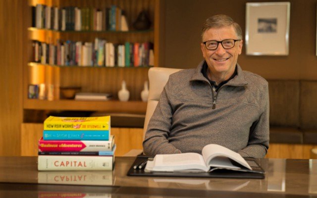 Coronavirus: 5 libros y series de Netflix que recomienda Bill Gates para quedarse en casa