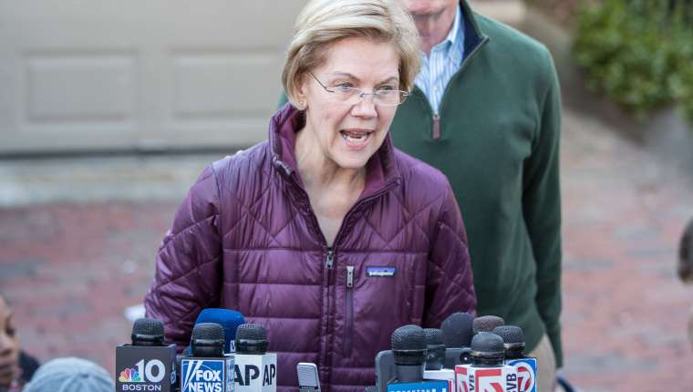 Demócratas piden investigar el uso de fuerza excesiva en centro de migrantes