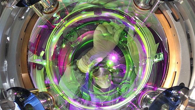 El intrigante descubrimiento de una estrella negra de neutrones que transformaría “nuestra comprensión del universo”