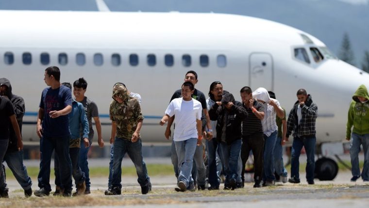 Más de cinco mil 450 guatemaltecos están bajo custodia de autoridades migratorias en Estados Unidos
