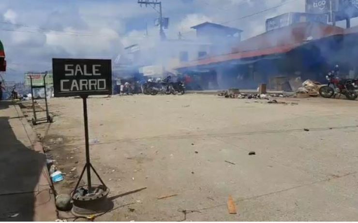 Desalojo de vendedores termina en disturbios en Ixcán, Quiché; dos personas resultan heridas