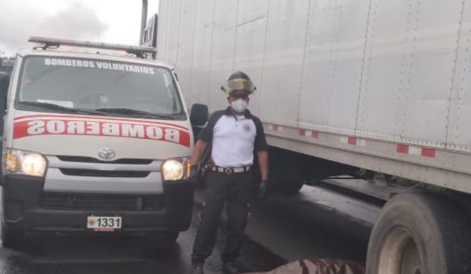 Motorista muere en accidente de tránsito en la avenida Petapa