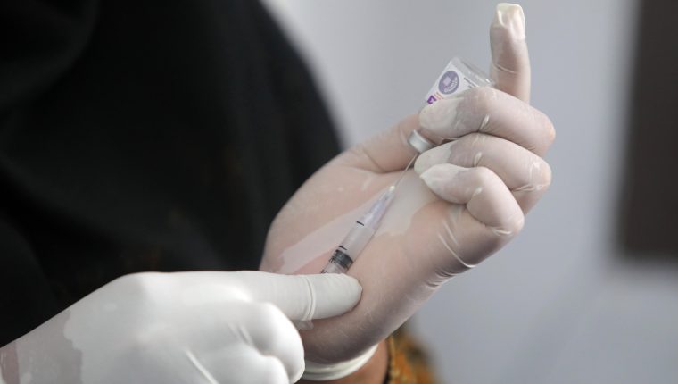 Sacerdote alemán que dio misas en Pentecostés con cien personas da positivo coronavirus