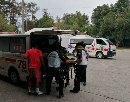 Ataque armado deja un adolescente muerto y dos heridos en la zona 7 capitalina
