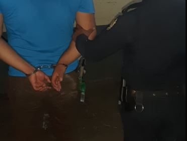 Coronavirus: capturan a 15 personas que participaban en fiestas clandestinas en Jalapa y San Marcos