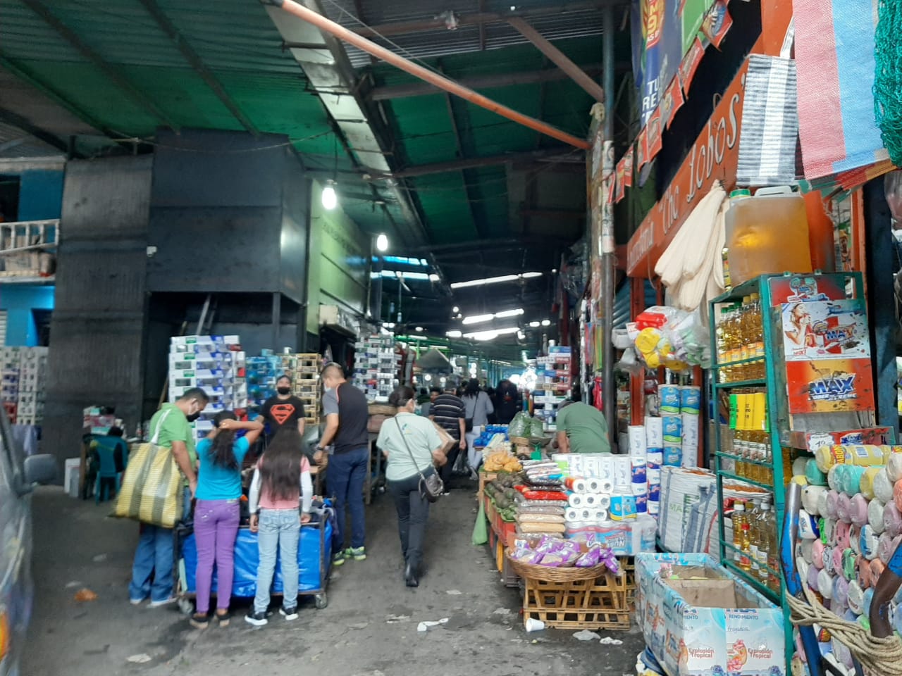 La Terminal, el mercado más grande presiona para uso de mascarilla en inquilinos y clientes
