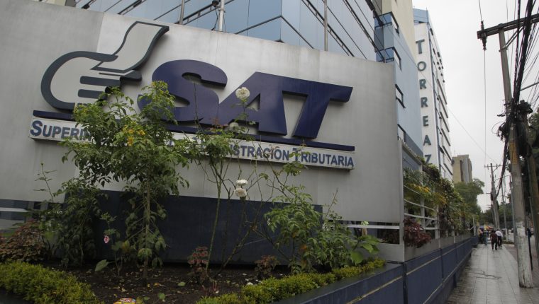 SAT aclara que fiscalización de ventas en redes sociales es en dos grupos específicos
