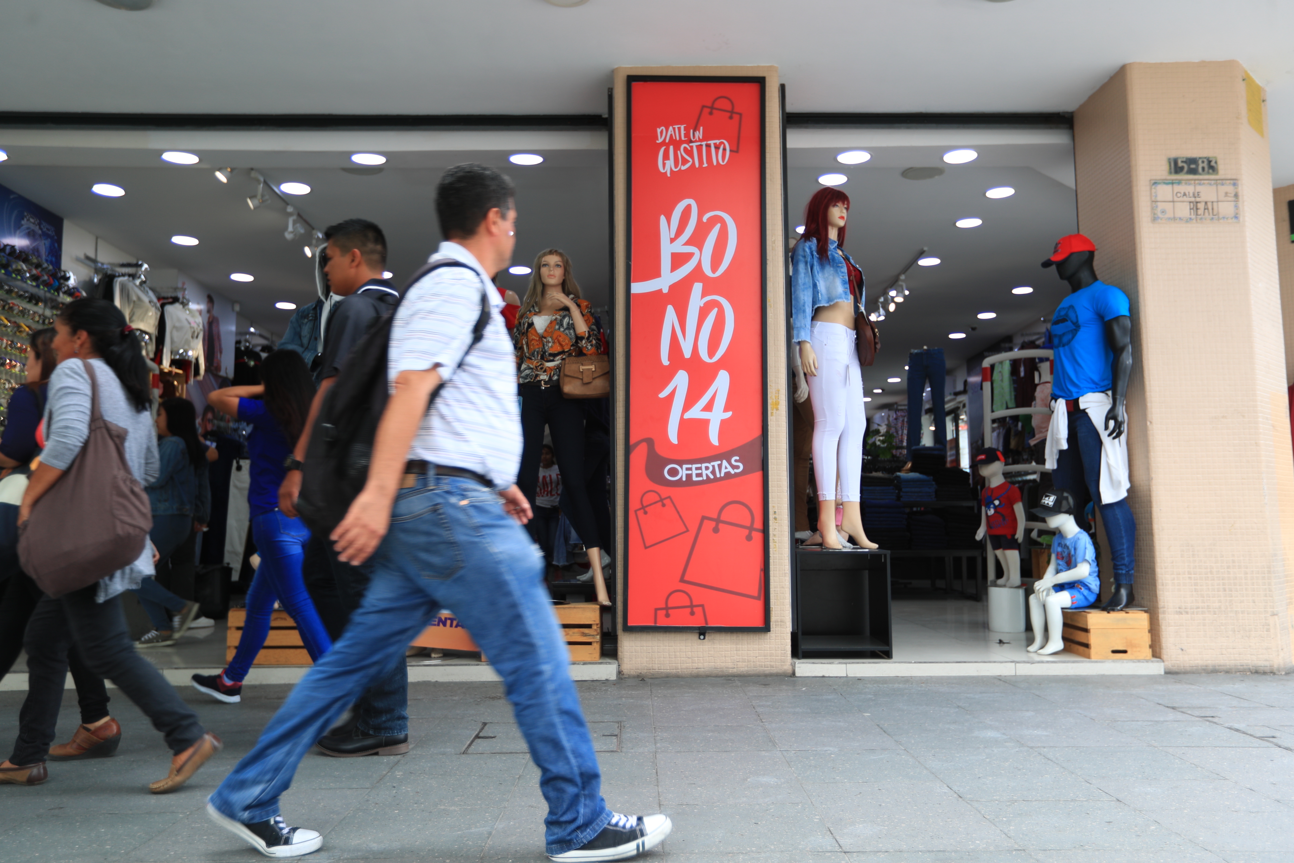 Gobierno analiza alternativas para empresas que no puedan pagar bono 14