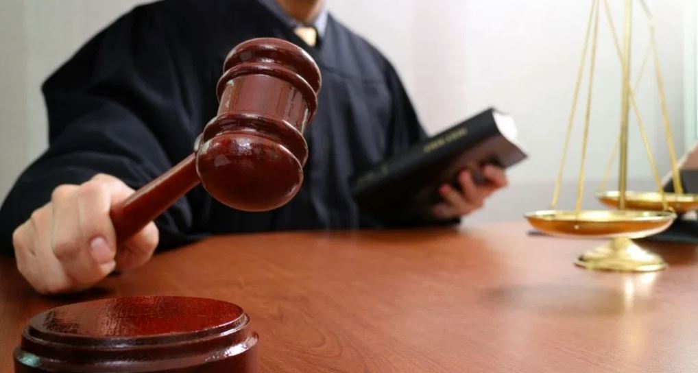 Hombre asesina a un joven “porque parecía feliz” y es condenado a 30 años de prisión