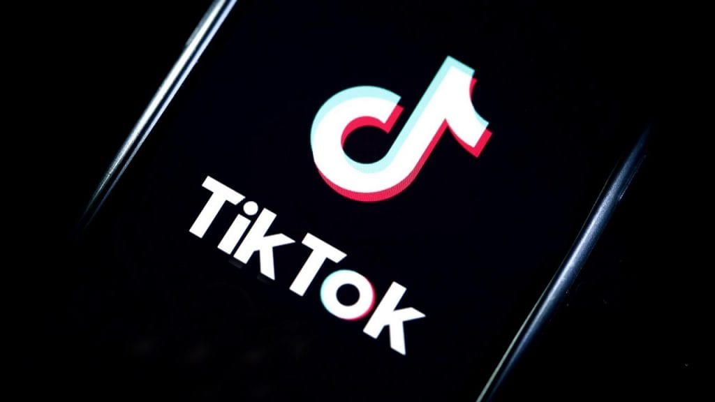 “Estamos para quedarnos” en EEUU, dice TikTok ante prohibición y rumores de venta