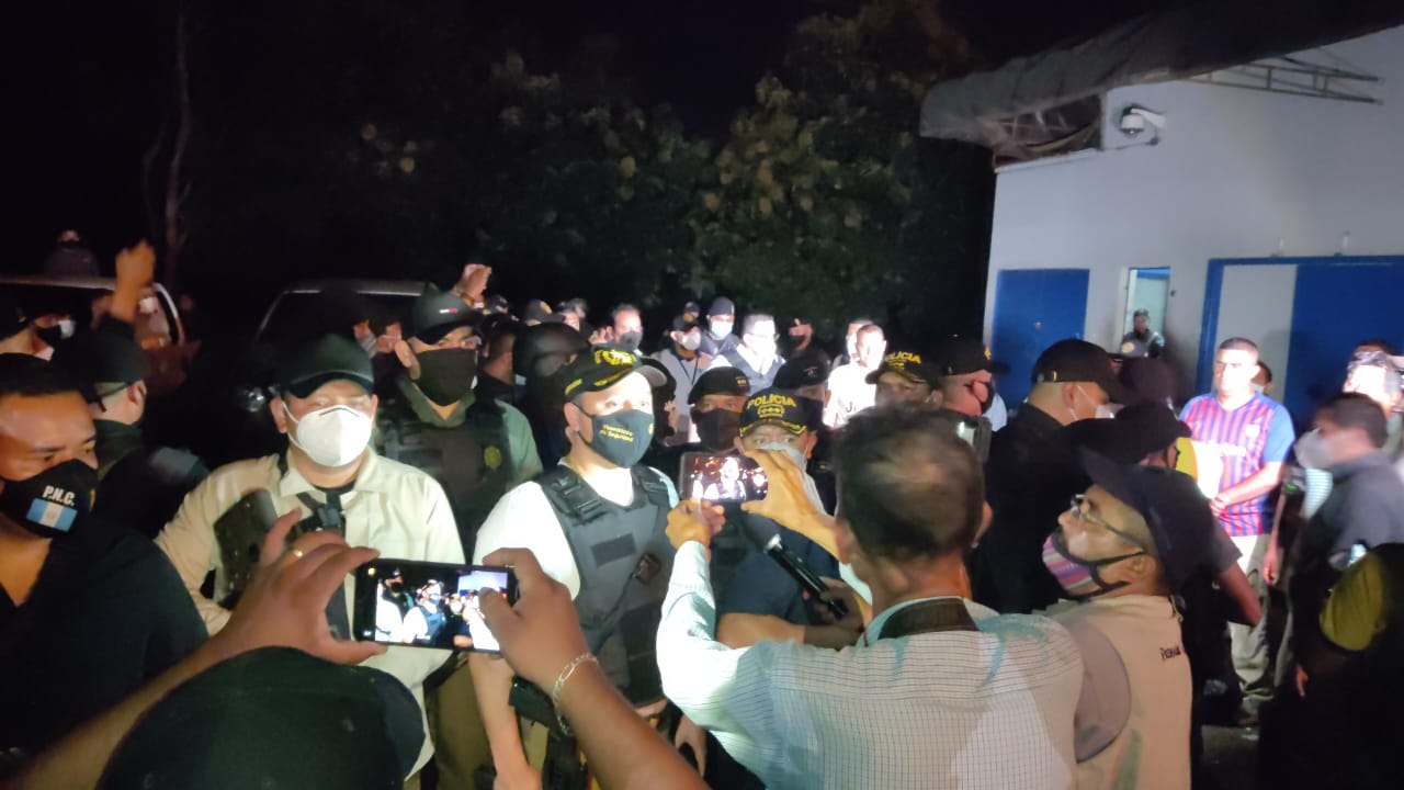 Reclusos de la cárcel de El Infiernito liberan a guardias del SP
