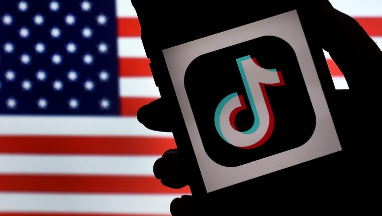 “O lo venden o se van”: las razones por las que Donald Trump prohibió cualquier negocio con TikTok