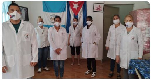 Amelia Flores afirma que Salud no ha pedido el retiro de la brigada de médicos cubanos
