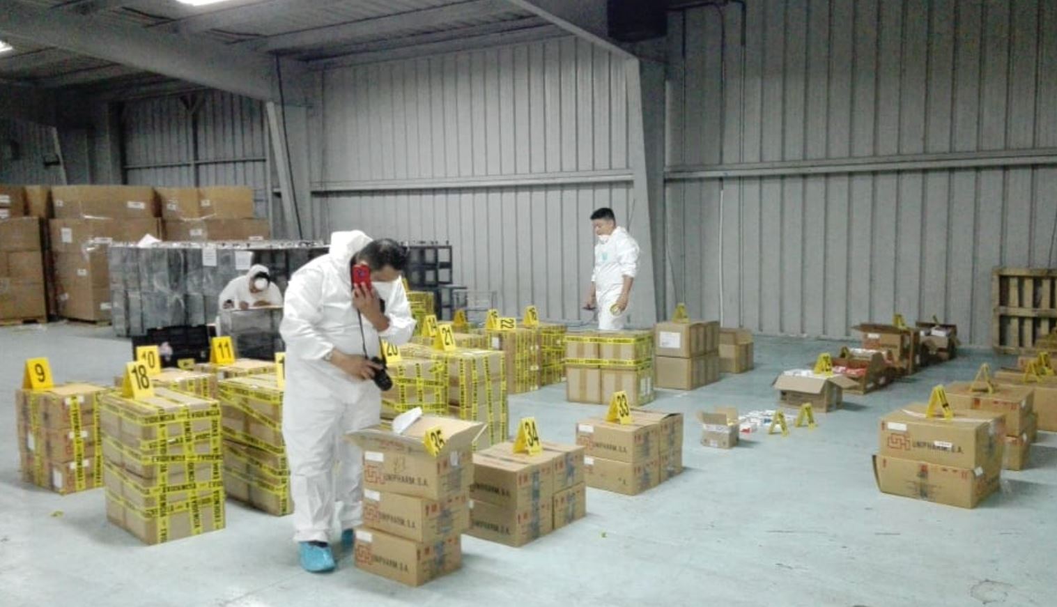 Medicinas vencidas que fueron halladas en el hospital del Parque de la Industria serán analizadas por Inacif