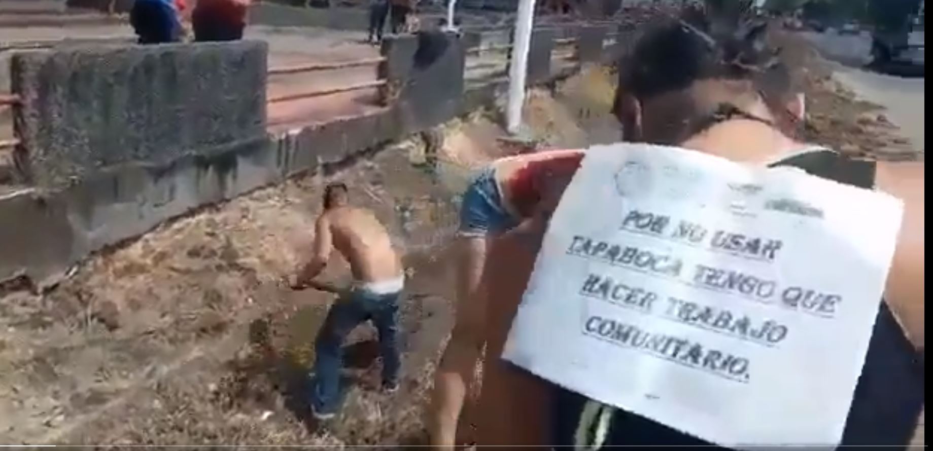 El régimen de Nicolás Maduro somete a trabajos forzados a quienes no usan mascarilla