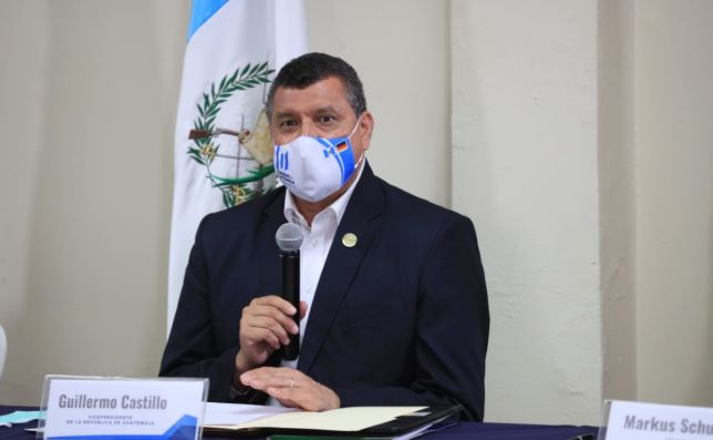 “Yo me puedo imaginar de dónde viene, pero por ética no me puedo pronunciar”, dice el vicepresidente Guillermo Castillo respecto del antejuicio