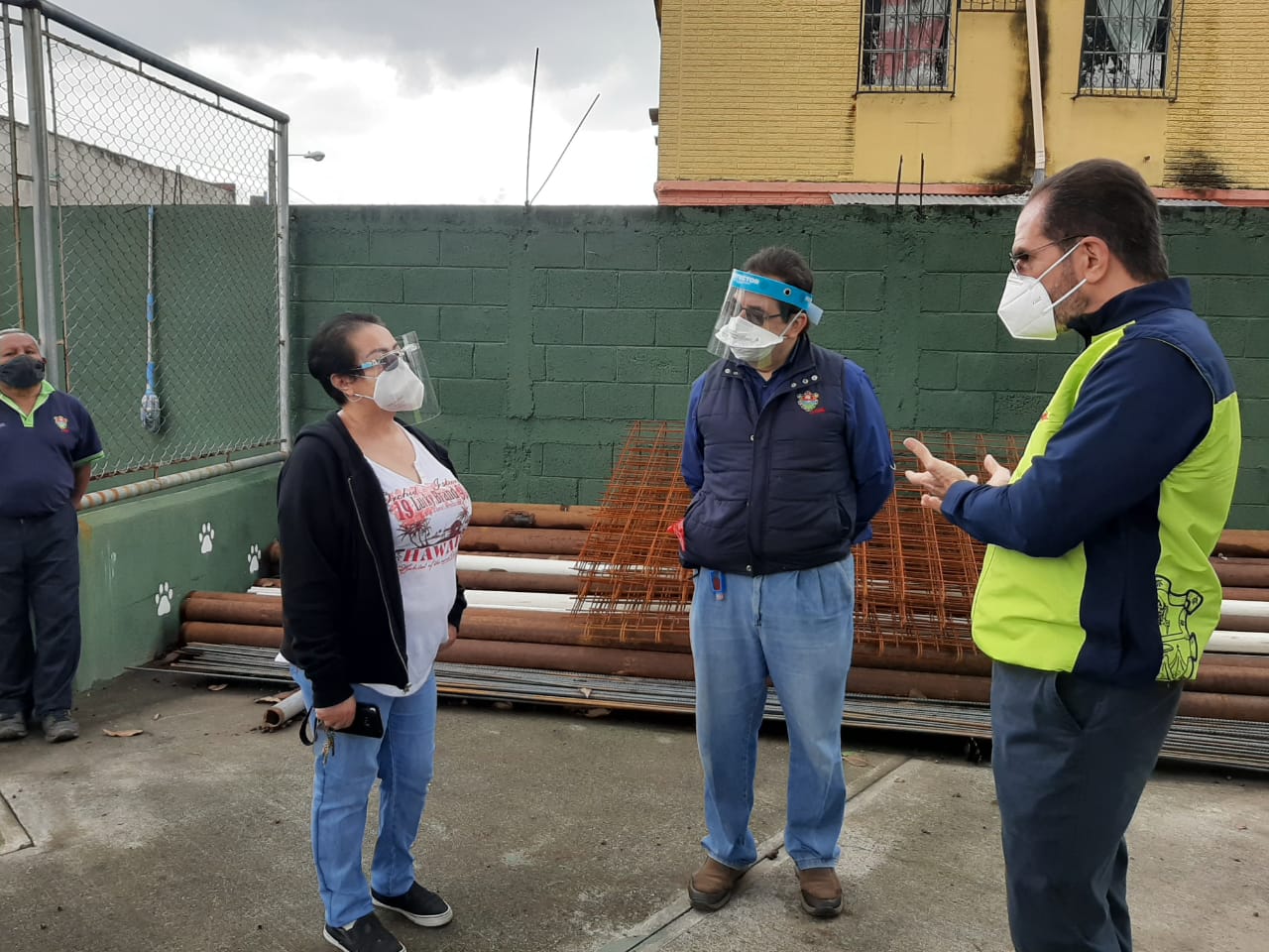 Cuáles son los problemas que encuentra Empagua para surtir agua a tres millones de personas