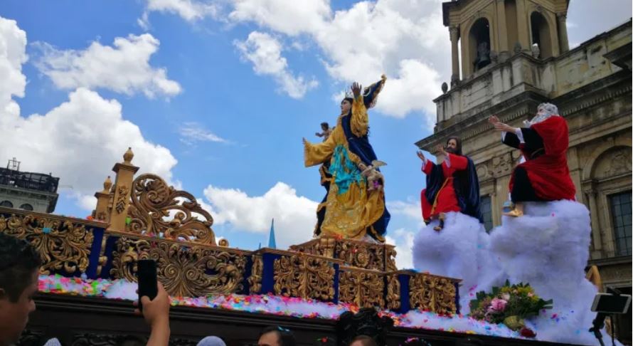 “Es una tradición”: Alcalde capitalino confirma que sí habrá procesión de la Virgen de la Asunción, pero dentro de la iglesia