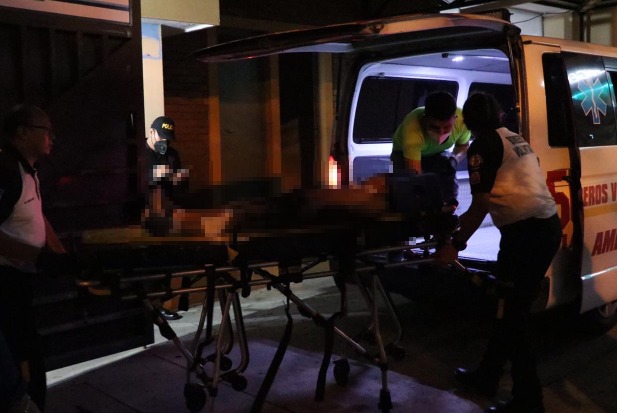 Ataque armado deja una madre muerta y a sus dos hijos heridos en la zona 18 capitalina