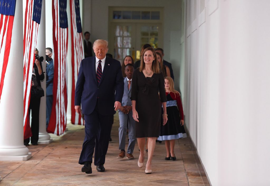 Donald Trump confirma la designación de la jueza conservadora Amy Coney Barrett para la Corte Suprema de EE. UU.