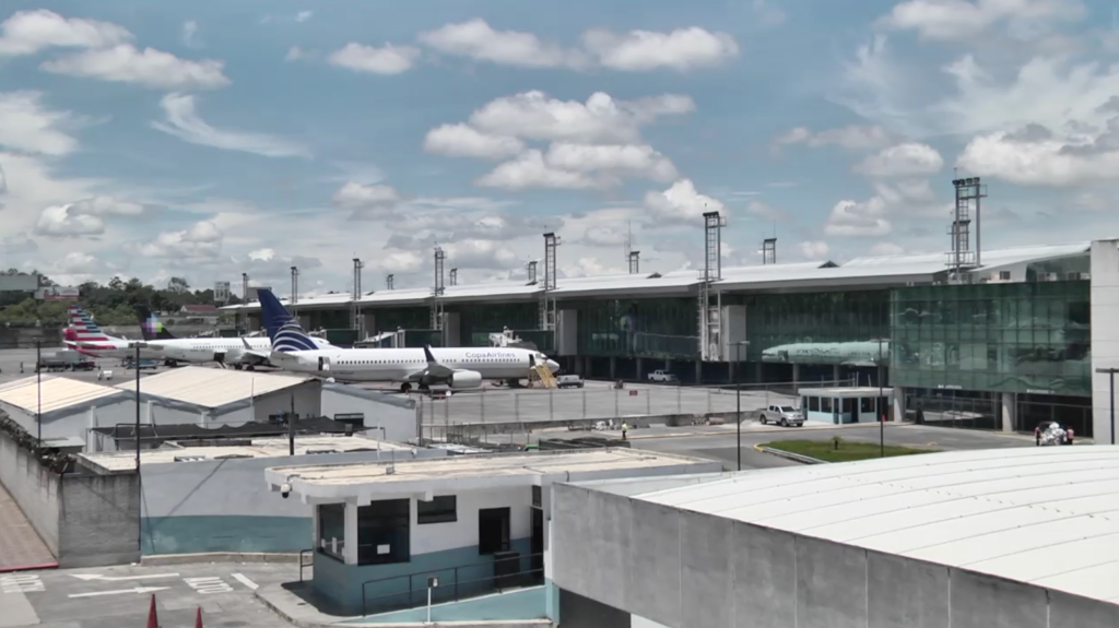 Reapertura Aeropuerto