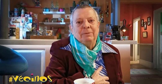 César Bono: qué enfermedad padece y por qué apareció en silla de ruedas