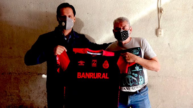 Municipal le plantea proyectos al Lobo Vásquez, conocido por su forma de bailar