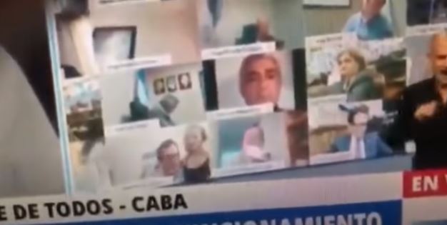 Escándalo en Argentina: Diputado manosea a su pareja durante sesión por Zoom