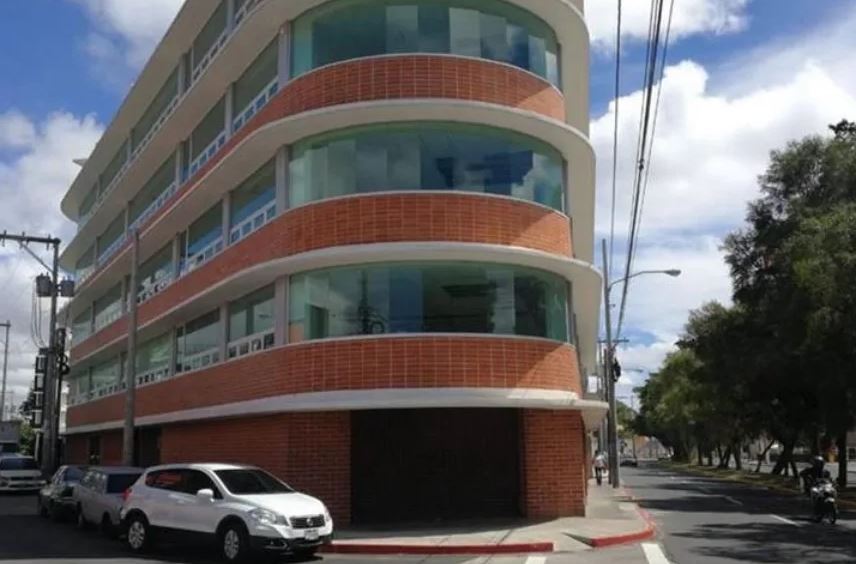 Sindicadas aceptarían cargos en el caso por compra de edificio del MP por Q35 millones