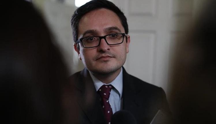 Gobierno rechaza declaraciones de exjefe de Feci y asegura que no es de su competencia emitir comentarios sobre decisiones del MP