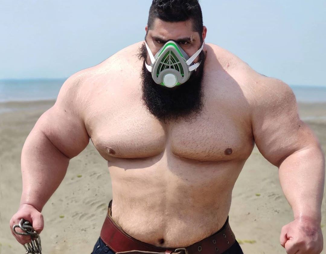 ¿Quién se anima? Hulk iraní se curó del covid-19 y quiere pelea a puño limpio
