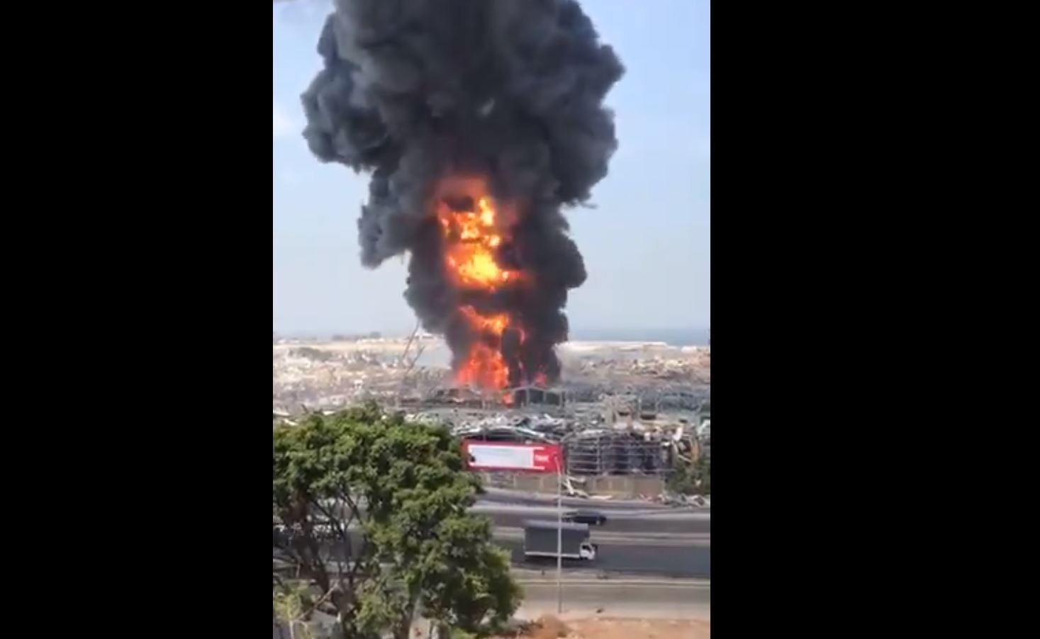 VIDEO: Nuevo incendio en el puerto de Beirut un mes después de la explosión