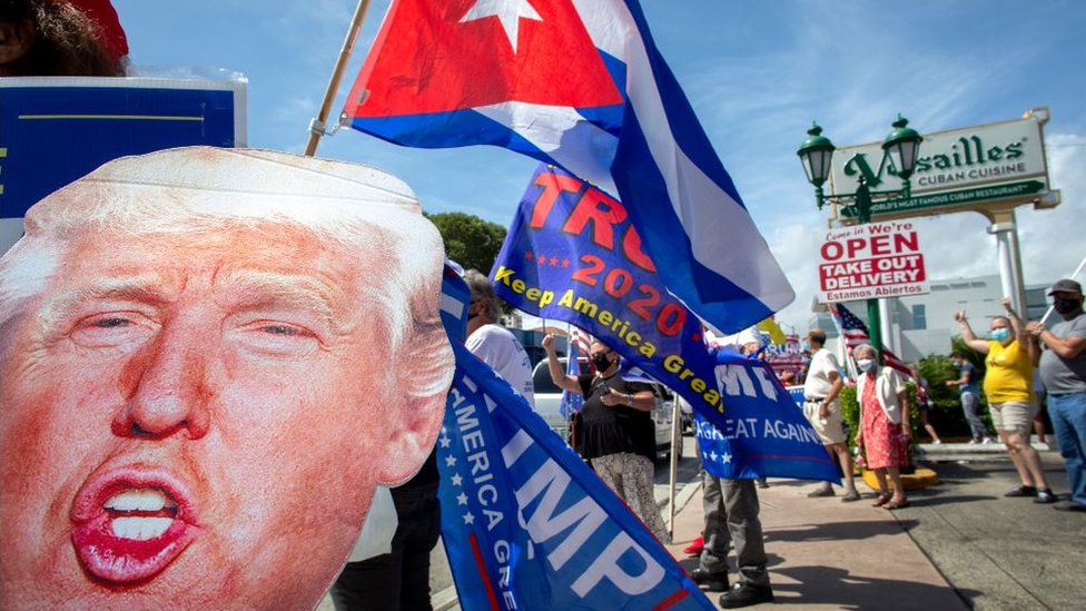 Elecciones en Estados Unidos: 3 políticas de Trump que han beneficiado a los latinos (y las que los han perjudicado)