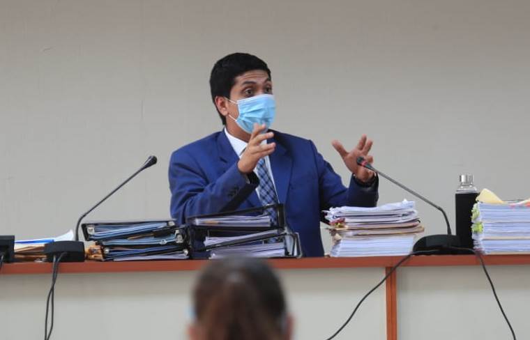 Mynor Moto obtiene amparo para apresurar su juramentación de magistrado de la CC