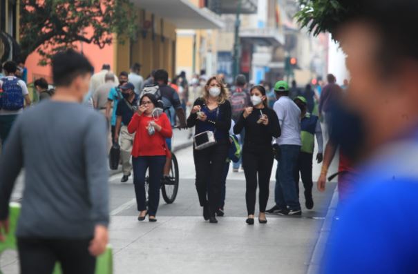 Aumentan los municipios en alerta naranja y amarilla de covid-19, que permiten más actividades