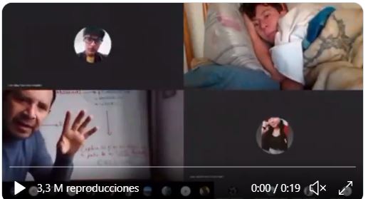 ¡Lo descubren! estudiante se vuelve viral al ser visto acostado en su cama durante la hora de clases
