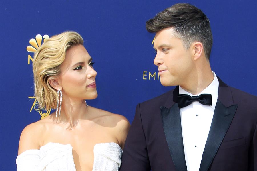 En ceremonia íntima: Scarlett Johansson se casa con el cómico Colin Jost