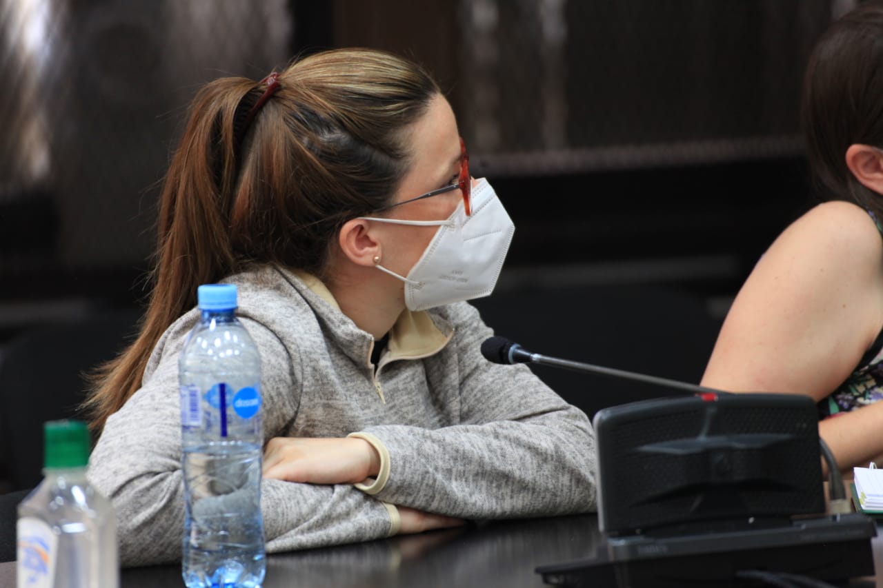 Daniela Beltranena continuará en arresto domiciliario a causa de embarazo de alto riesgo