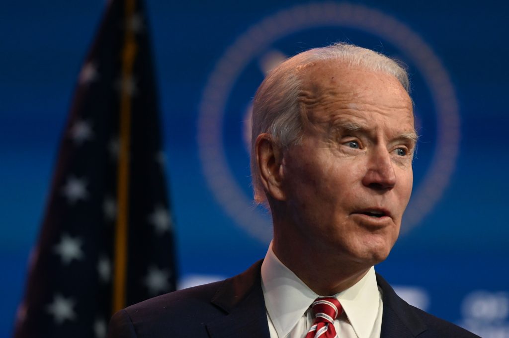 Donald Trump da a conocer que dio “luz verde” para el traspaso de mando a Joe Biden