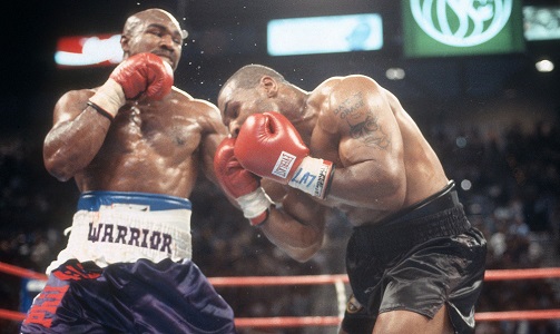 Mike Tyson “quería matar” a Evander Holyfield cuando le mordió la oreja