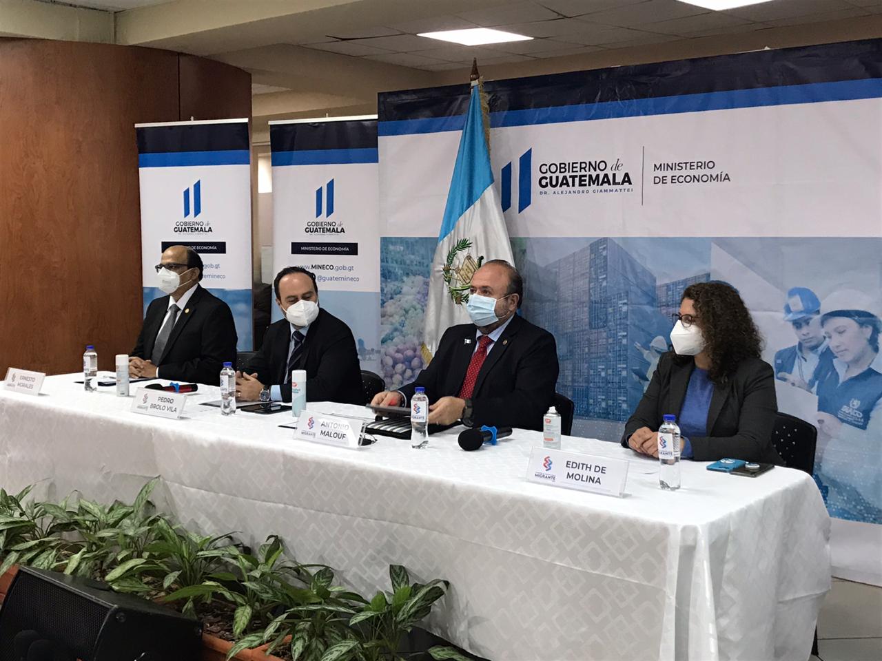 Negocios con migrantes