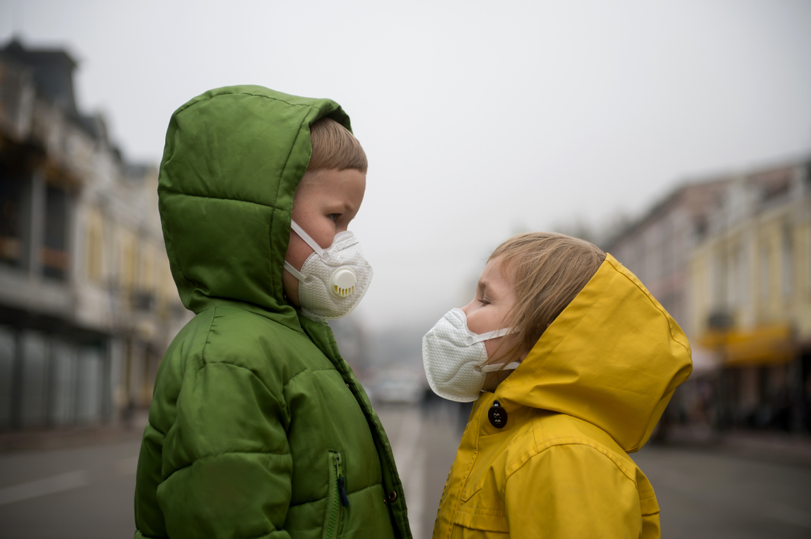Por qué los niños necesitan estar al aire libre