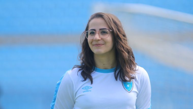 “No existe una dieta ideal”: Ella es Ana Mendoza, la encargada de la nutrición de la Selección Nacional