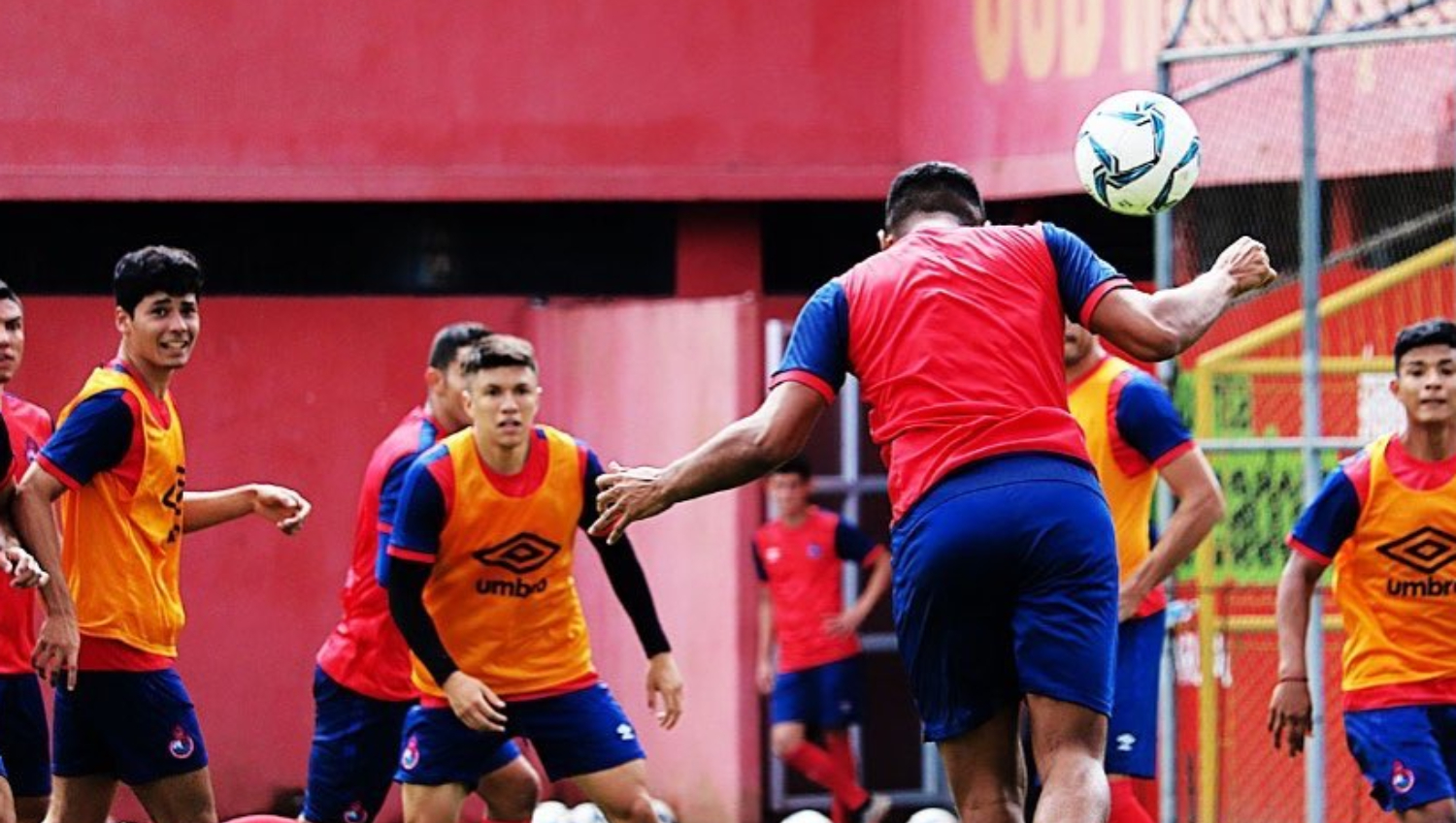 Municipal reporta seis nuevos casos de coronavirus en el plantel entre jugadores y cuerpo técnico