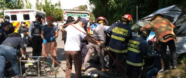 Múltiple colisión deja tres muertos y varios heridos en ruta entre San Marcos y Malacatán