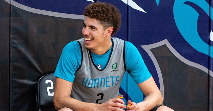 LaMelo Ball usa dentadura de oro blanco y diamantes: las excentricidades de la nueva figura de la NBA