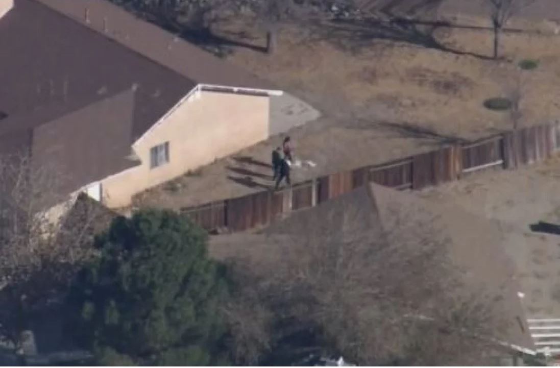 Horror en Los Ángeles: un hombre es capturado por haber decapitado a dos de sus hijos