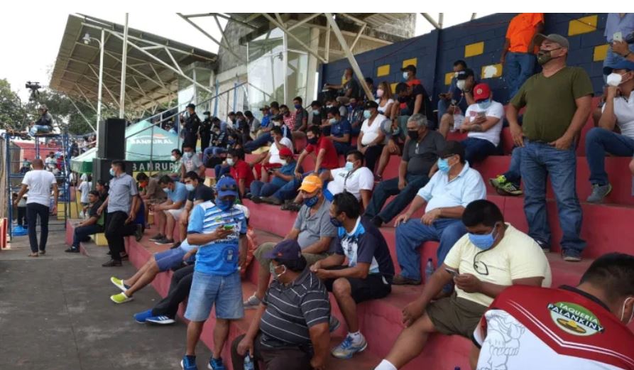 ¿Está lista la Liga Nacional de Futbol para reactivar los partidos con público en tiempos de pandemia? esto dice la Coprecovid