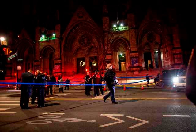 “¡Mátenme!”: Un hombre herido por la policía tras haber disparado a una multitud en Nueva York